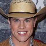 Dustin Lynch